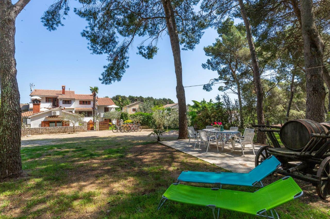 Apartments Rita Poreč Exteriör bild